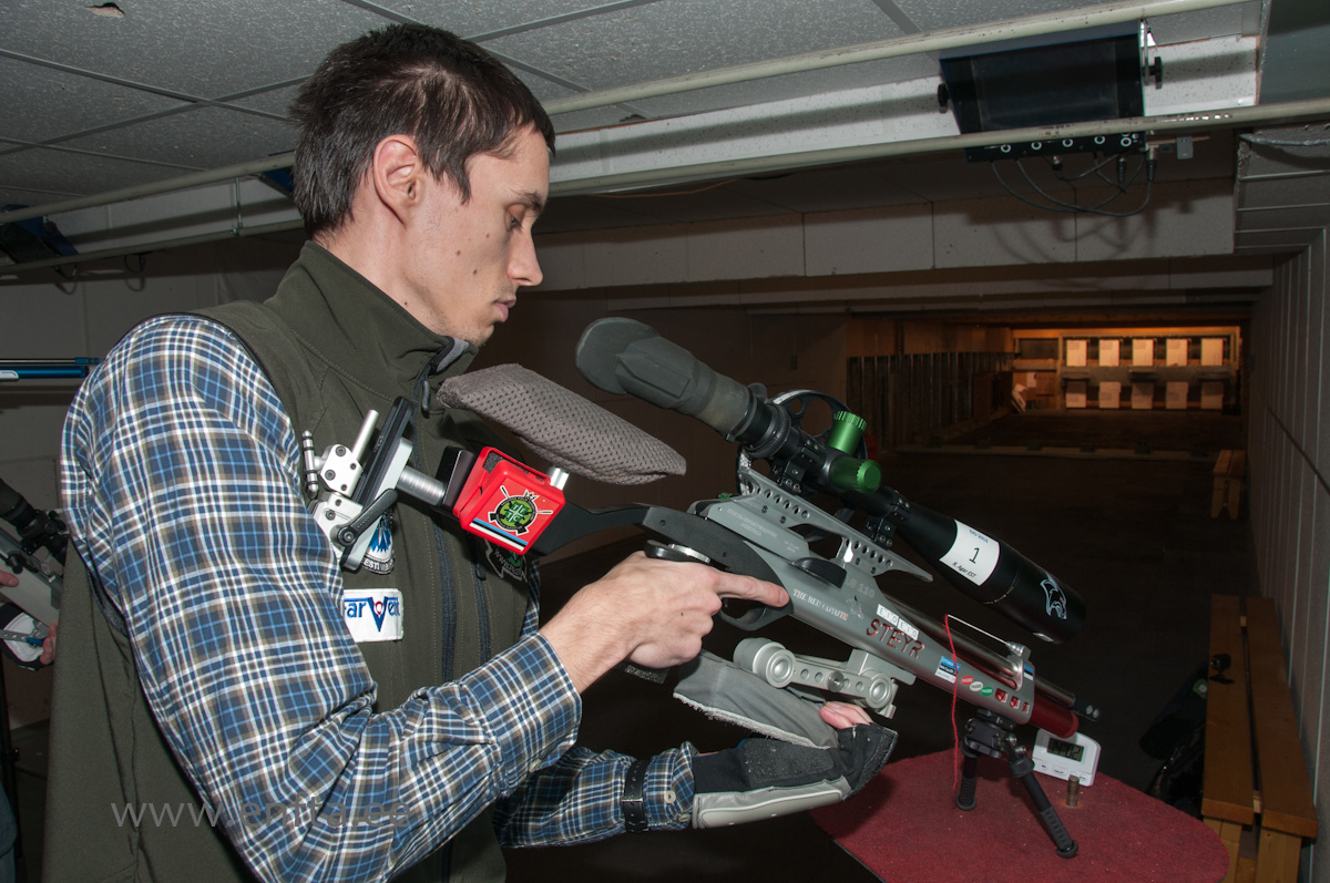 0098   Romi Agar, Steyr LG 110 Field Target, Nikko Stirling Diamond 10 50x60